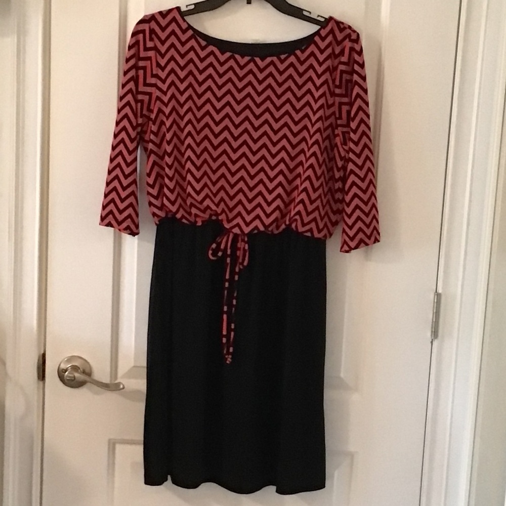 Burnt orange and black zig zag print dress, size L